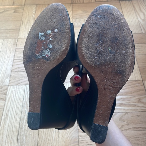 Vince cut out wedges, 4 inch heel, size 7.5 - Picture 4 of 10